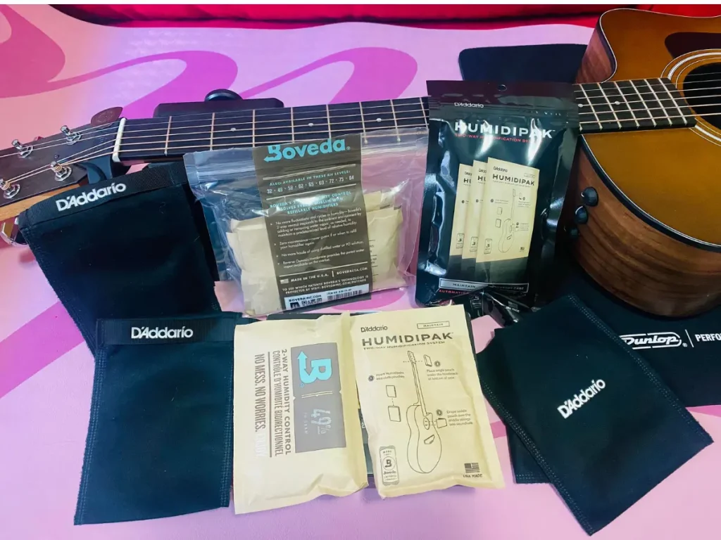 protect-your-acoustic-guitar-from-high-humidity